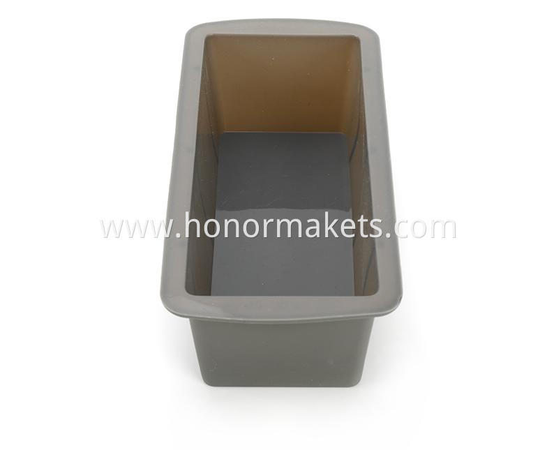 500f90ad1adc33400fc3a5f700